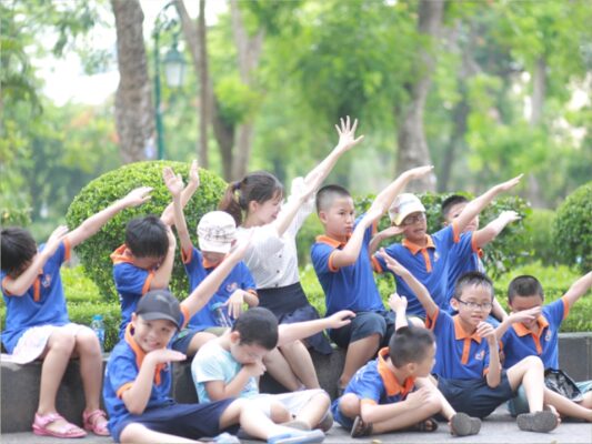 Hình ảnh hoạt động của Bán trú hè Khai Tâm: Trải nghiệm vận động